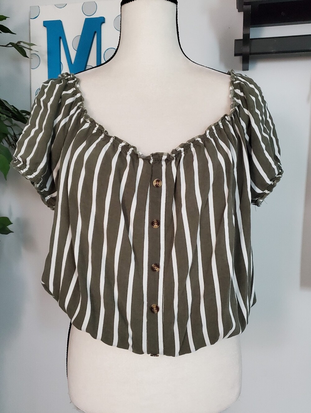 MI AMI Striped Off Shoulder Milkmaid Crop Top L